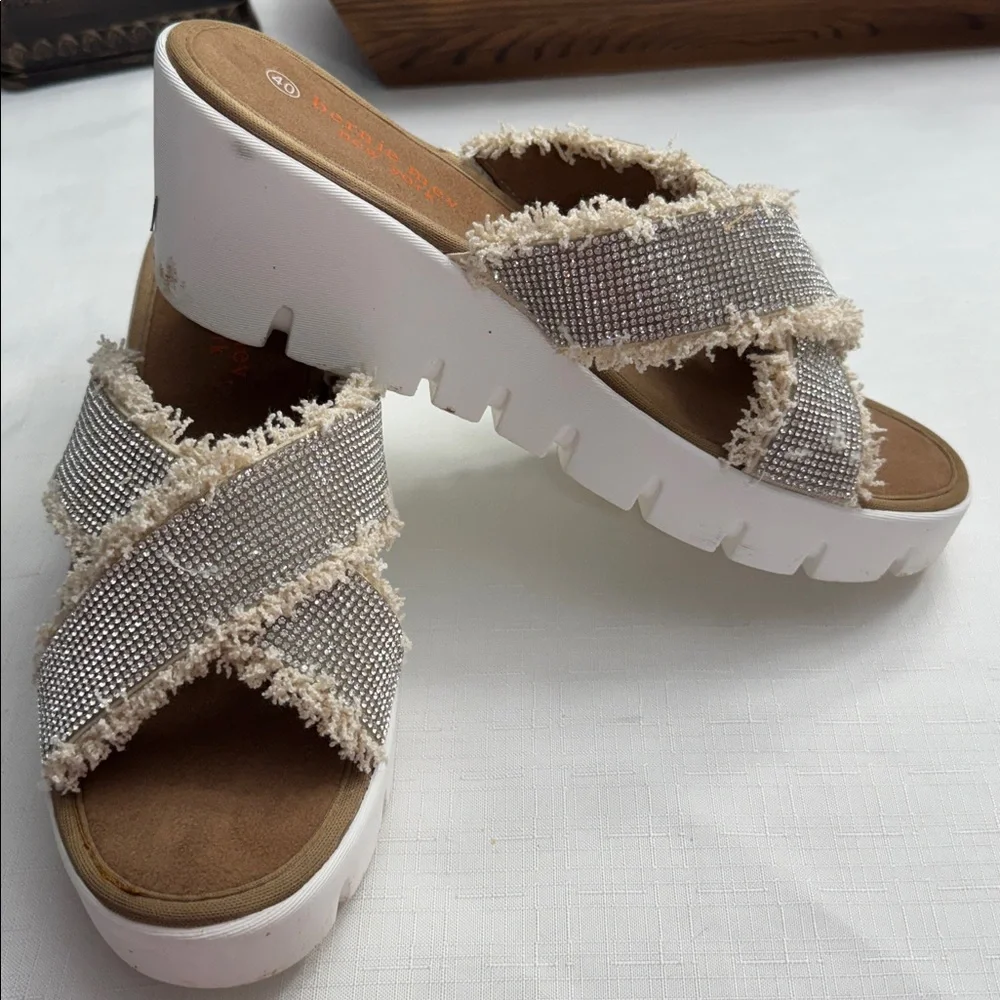 Bernie Mev Sparkling Silver and Cream Slides